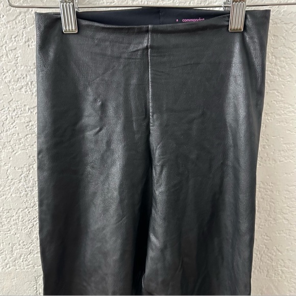 Commando Control Faux Leather Legging Women's Size Small - Picture 3 of 11